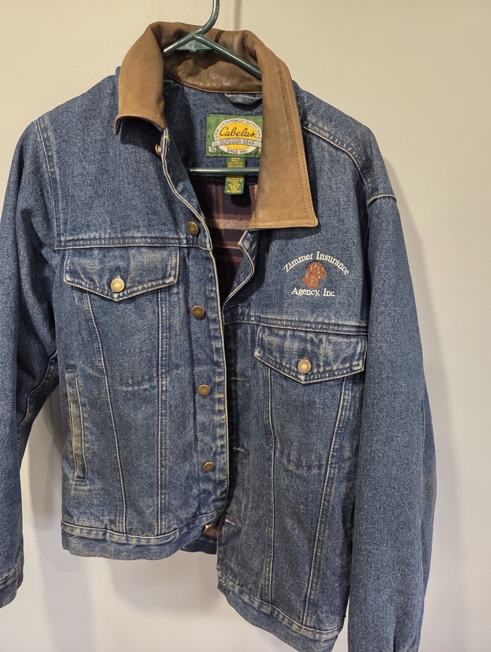 Vintage cabelas flannel lined Embroidered faded denim jean jacket small